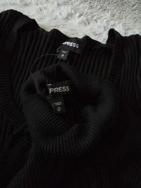 Bundle Of 2 -Express Black Sweaters MEDIUM